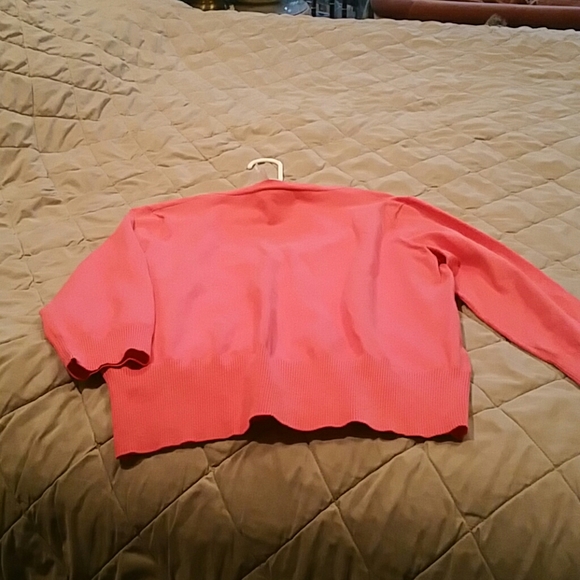 Sweater - Picture 4 of 4